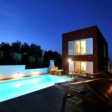 Villa Karmen Adriatica Kukljica