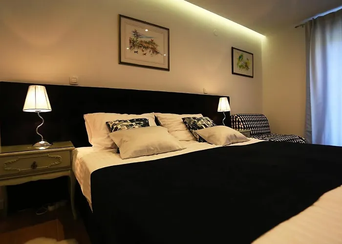 Karmen Adriatica Vila *